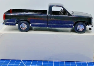 AMT / ERTL 1988 CHEVROLET C1500 SILVERADO PICKUP 1/25 PROMO ONYX BLACK - Picture 1 of 7
