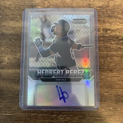 2022 Panini Prizm Draft Picks Hedbert Perez Silver Prizm Auto - Image 1 of 2