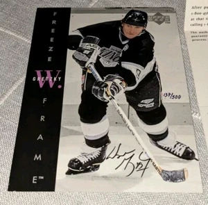 Wayne Gretzky Upper Deck UDA Signed 5x7 Card 137/500 - Picture 1 of 9