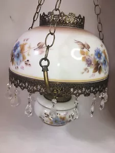 latón y vidrio de leche pintado colgante luz antigua ornamentada - Imagen 1 de 8