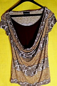 MARIANNE Größe Medium Stretch Strick Wasserfallausschnitt Top Aminal Print Mix Almot Flügelärmel - Bild 1 von 5