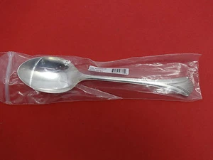 Regency Shell by Lunt Sterling Silver Serving Spoon Approx. 8 3/4" New - Picture 1 of 1
