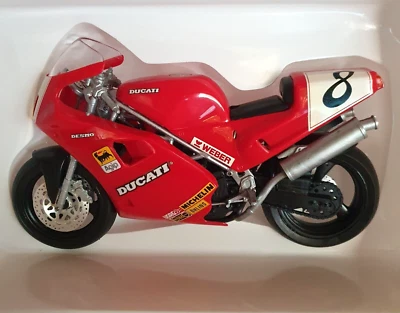 1:9 Scale Ducati 851 Superbike Racing 1991 by Protar Mythic Byke Collection10228 - Image 1 of 4