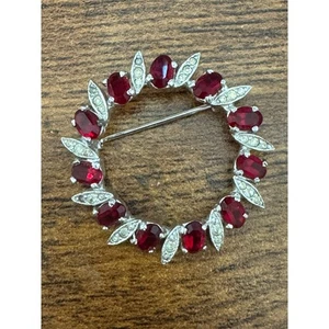Broche corona hoja cristal rojo rubí firmado por Panetta joyería vintage - Imagen 1 de 6