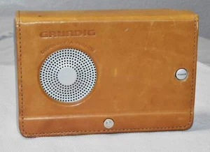Grundig Porsche YB-P 2000 World Receiver Radio AM FM MW SW1 & Leather Case - Zdjęcie 1 z 12