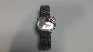 Orologio da donna analogico al quarzo tono argento SANRIO Hello Kitty HK695D batteria fresca - Foto 1 di 5