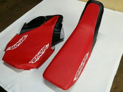 CAPA DE ASSENTO HONDA XR250R MODELO 1997 CAPA DE ASSENTO VERMELHA E PRETA (H*-305) - Imagem 1 de 4