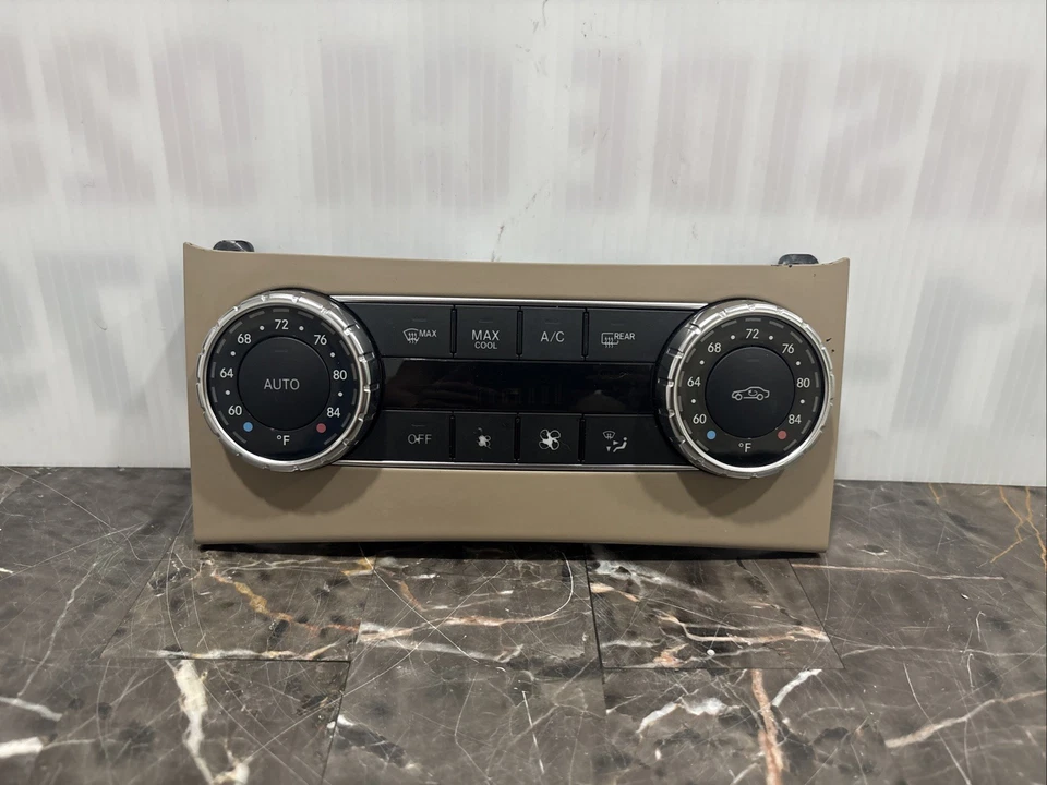 Mercedes W204 C350 CLS400 2012-2018 AC AIRE ACONDICIONADO CALEFACCIÓN CLIMATIZACIÓN 2049004003 Foto 1 de 2