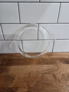 Pyrex 470-C Casserole Cinderella Handles Lid Clear Glass Replacement Flat - Picture 1 of 3