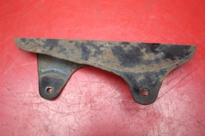 Suzuki TC100 1975 cubierta protectora de cadena de transmisión principal 61310-25301-126 Foto 1 de 4