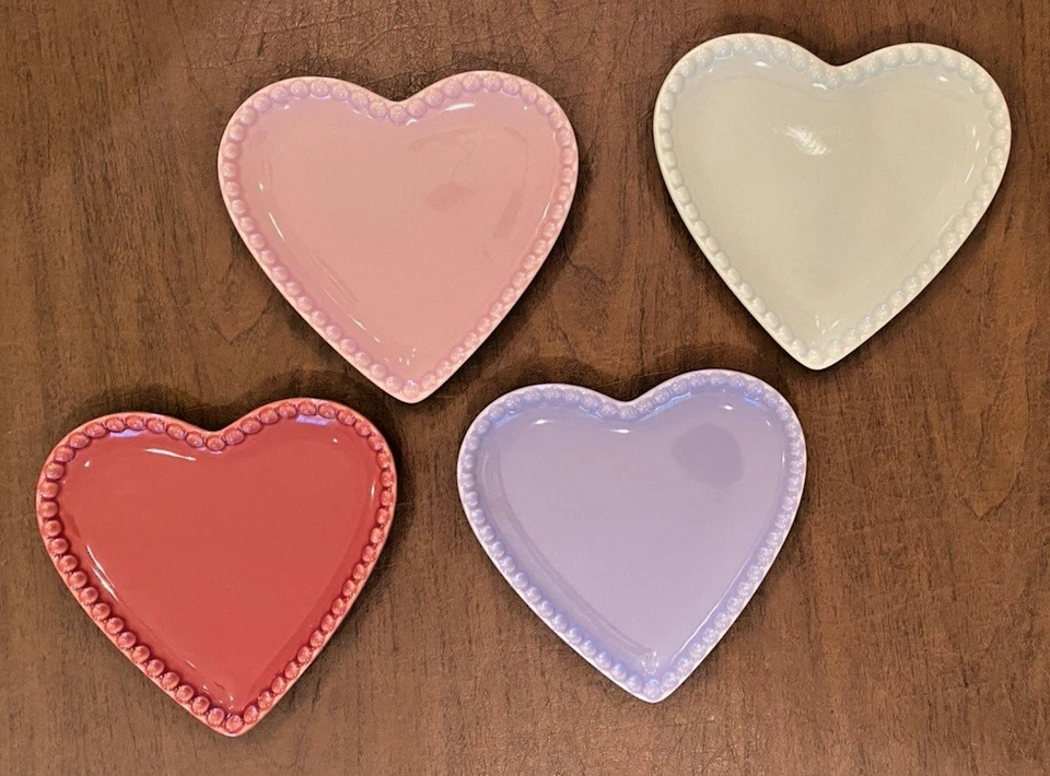 JUEGO DE 4 platos de aperitivo de postre corazón Williams Sonoma Marketplace Foto 1 de 4