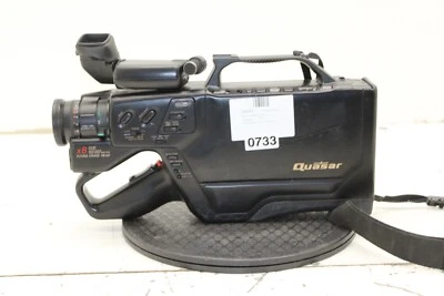 Quasar VM706 VHS Camcorder/Case/Light - Untested As-is - Image 1 of 4