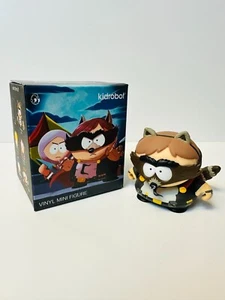 Kidrobot South Park Fractured But Whole - Coon - Picture 1 of 1