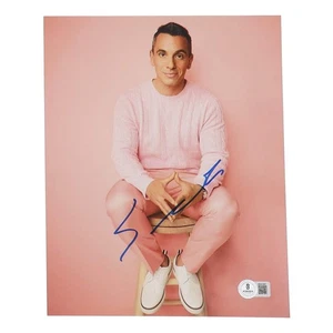 Sebastian Maniscalco Signed 8x10 Photo (Beckett) - Picture 1 of 1