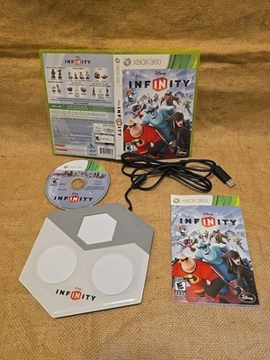 Base Disney Infinity Portal para Xbox One INF-8037059 y disco Foto 1 de 4