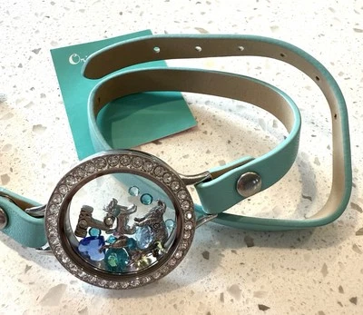 NEW Origami Owl Pet Dog Leather Wrap Bracelet Rhinestone Jewelry 20 Floating Cha - Image 1 of 4