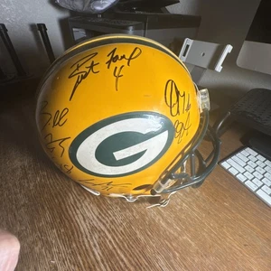 Green Bay Packers Brett Favre Spiel ausgestellt/gebraucht Helm handsigniert Woodson Sonstige - Bild 1 von 23