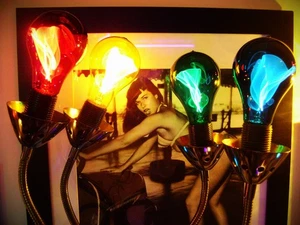 Light Bulbs - Balafire Flicker Flame - Kyp-Go - NEW / NOS - Palm Bulbs - Picture 1 of 4