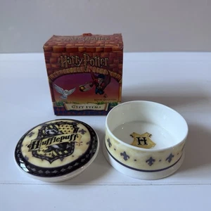Harry Potter Hufflepuff House Trinket Box - Royal Doulton 2001 - Picture 1 of 7