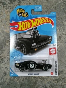 HOT WHEELS 2021 SUPER TREASURE HUNT RODGER DODGER 8 BALL MATTEL GIOCHI 73/250 - Foto 1 di 12