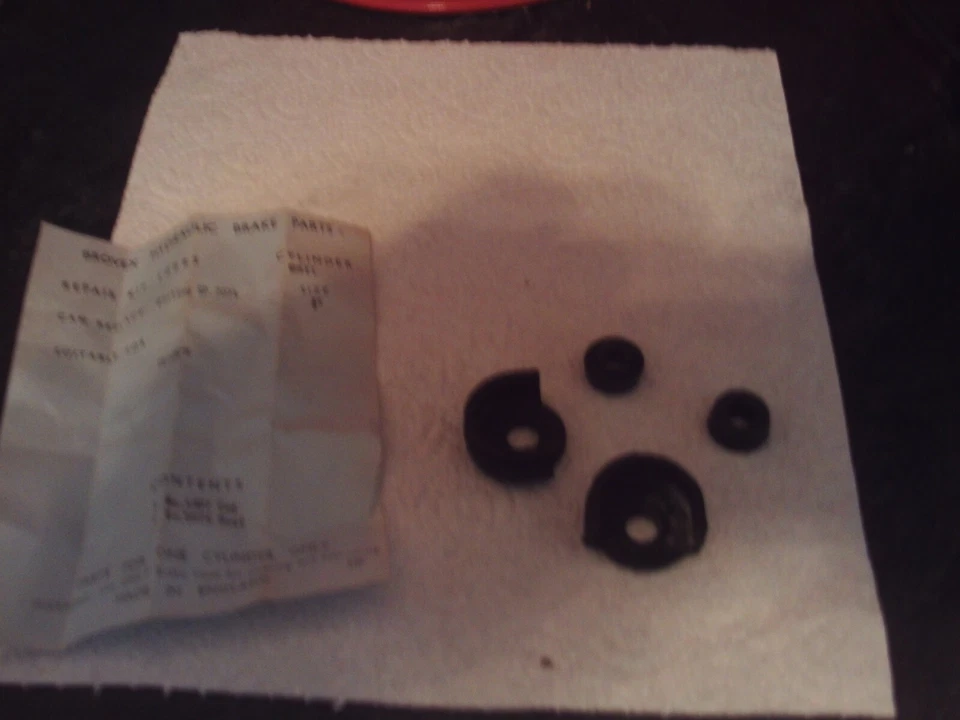 2 x kits de reparo de cilindro de roda traseira Triumph GT6 - Imagem 1 de 1