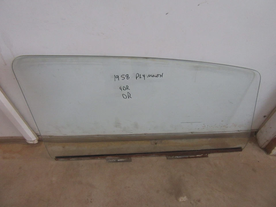 Plymouth Savoy 1958 4 puertas poste sedán puerta ventana lateral vidrio transparente DR Hot Rod  Foto 1 de 1