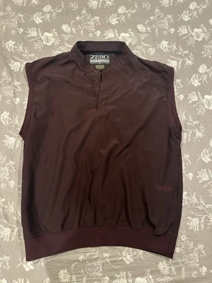 Zero Restriction Mens Size Large Outerwear Golf Vest 1/4 Snap Lightweight Maroon - Image 1 of 4