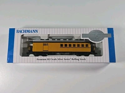 BACHMANN HO 13503 1860 PASSENGER CARS YELLOW - Image 1 of 4