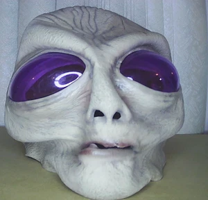 Zagone Studios UFO Outerspace Alien Horror High-Quality Latex ADULT Mask USA - Picture 1 of 4