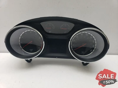 VAUXHALL ASTRA K PETROL SPEEDOMETER INSTRUMENT CLUSTER 39060519 2016 - Image 1 of 4
