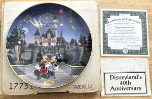 Disneyland 40th Anniversary Sleeping Beautys Castle Plate - Picture 1 of 3