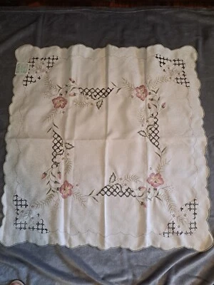 VINTAGE New85cmX85cm Square Polyester Embroidery Floral Rose Cutwork Tablecloth  - Image 1 of 4