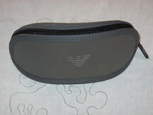 Original Emporio Armani Brillenetui, Brillenbox, Etui mit Reißverschluss NEU - Bild 1 von 10