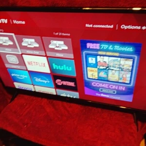 TCL 32" Class 720P HD LED Roku Smart TV 3 Series 32S331 - Picture 1 of 4