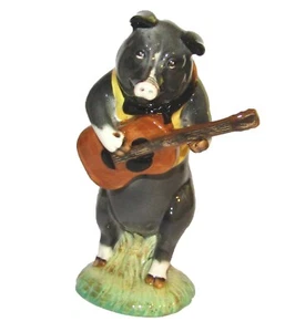 Beswick figurine pig ' Christopher the guitar player ' PP9 1st Quality BOXED - Imagen 1 de 7