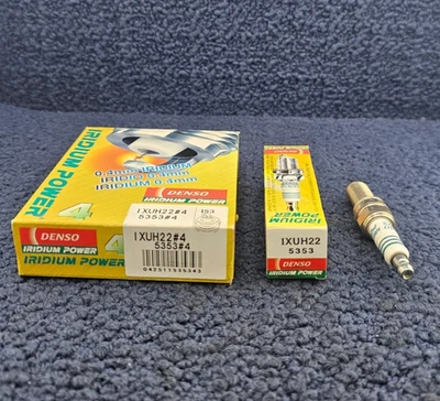 (QTY 4) Denso 5353 IXUH22 Iridium Power Spark Plug Fits 2010-2011 Kia Soul - Image 1 of 4