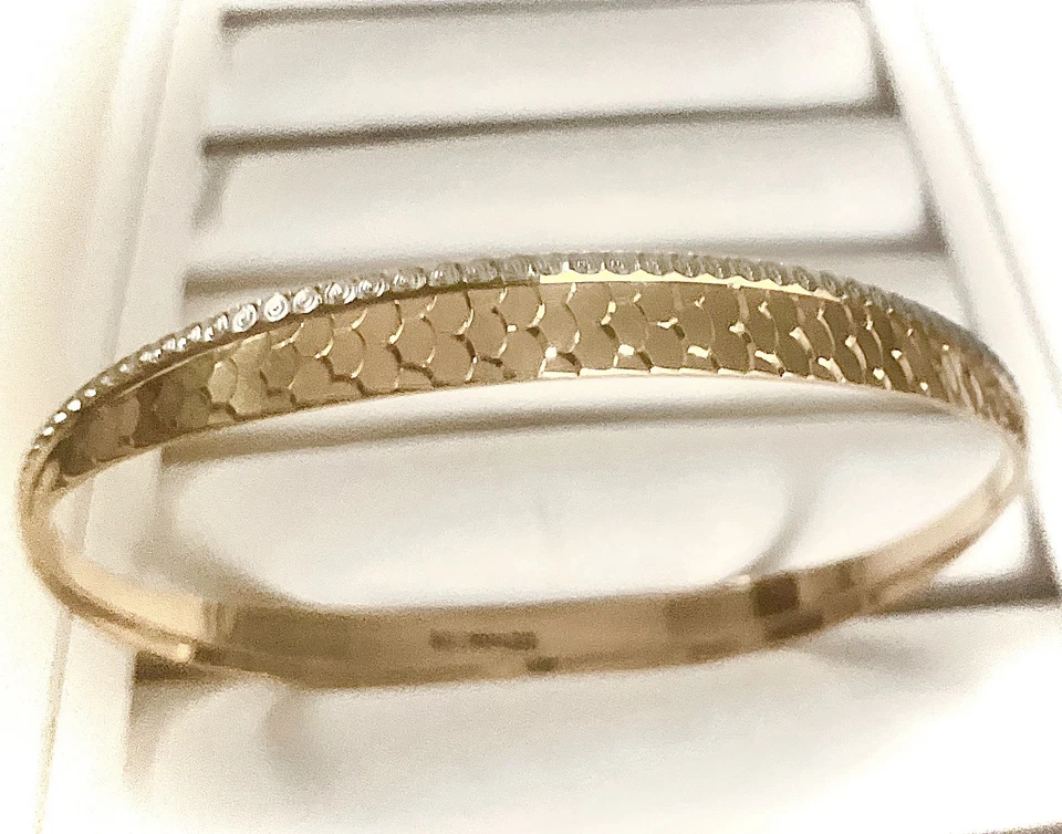 Brazalete brazalete oro amarillo macizo puro 22K con adornos de oro blanco (19 gramos) Foto 1 de 4