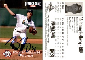 Johnny Hellweg Signed 2010 Perfect Game Cedar Rapids Kernels #7 Card Auto