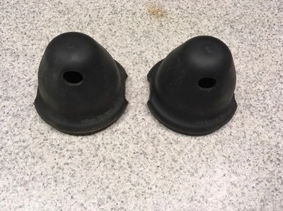 Capas de montagem de apoio de suspensão traseiro 1992 Mitsubishi 3000gt (2) fabricante de equipamento original - Imagem 1 de 4