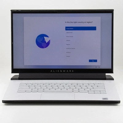 Alienware - m15 R3 - 15.6" - Intel i7 - 16GB - NVIDIA GeForce RTX 2070 - SSD de 1TB Foto 1 de 4