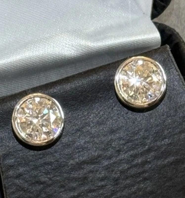 Certified VVS1 Moissanite Bezel Set Stud Earrings - Real 925 Silver - Image 1 of 4