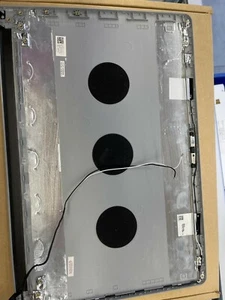 CAPOT PLASTUGIE ECRAN DELL INSPIRON 15 5558 - Photo 1/1