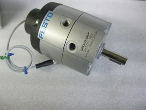 Festo DRVS-32-180-P DREHSTELLANTRIEB, 180 Grad Drehung, mit Positionssensor - Bild 1 von 5