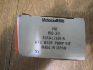 FORD MOTORCRAFT W/S WASHER PUMP KIT WC-30 E0A3 17664 A - Bild 1 von 5