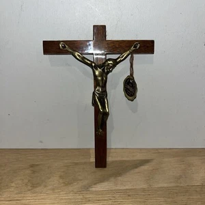 Crucifix D’art Création Arlen Christ En Bronze Doré Sur Croix En Bois - Imagen 1 de 5