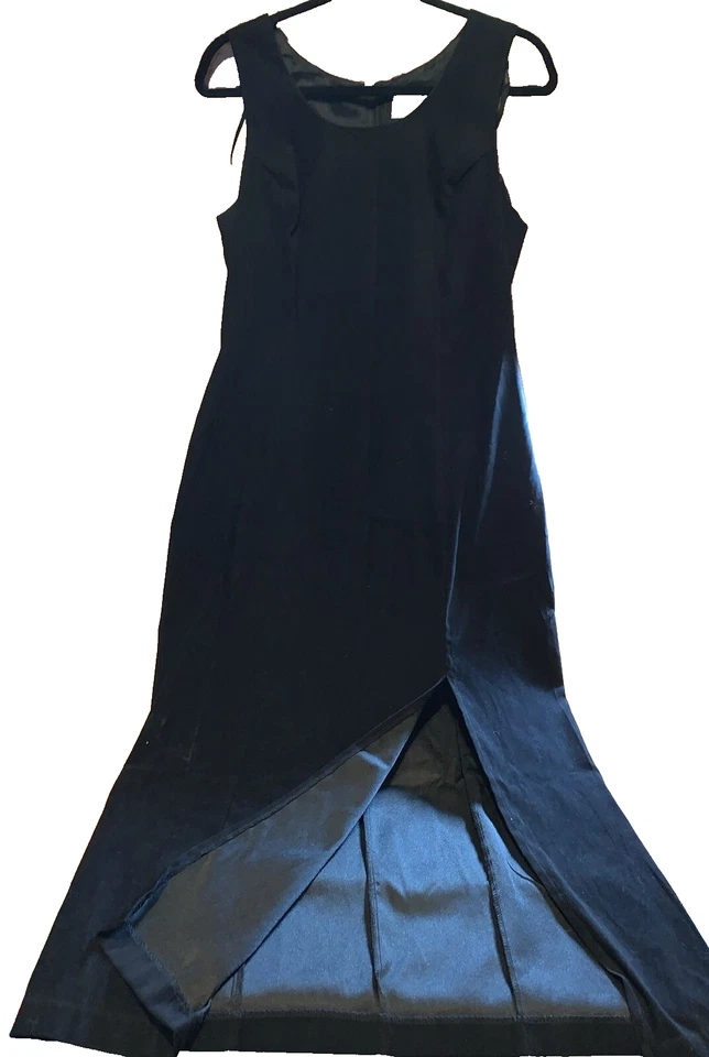 Casual Corner Annex Sleeveless  Round Neck Blk Velvet Texture Dress Size 12 - Image 1 of 4