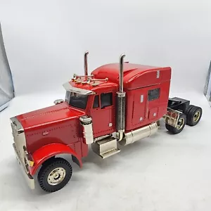 Camion personalizzati M & J 1:16 personalizzati 753 resina rossa Peterbilt RARI visualizzati solo - Foto 1 di 22