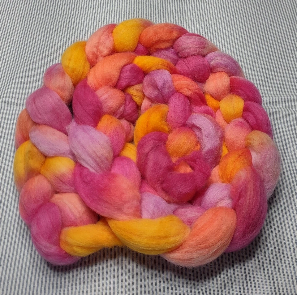 USA Hand Dyed Painted Med Wool Combed Top Roving Spinning Felting Baby Dumpling - Image 1 of 1