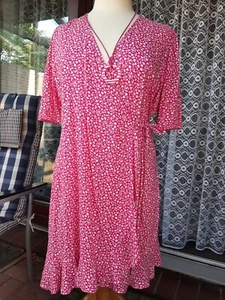 Damenwickelkleid, NEU! Gr. 48 mit passendem Accessoire! - Bild 1 von 6