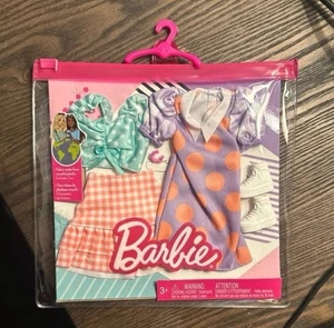 Mattel Fashion Pack Kleid Barbie - GWC32 HBV70 - Bild 1 von 3